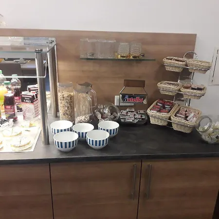 阿斯曼膳食公寓 3* 朗根布拉科